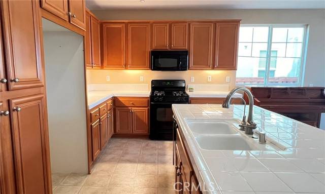 Loma Linda, CA 92354,26418 Santa Andrea Street