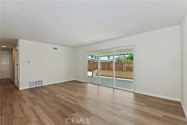 Palm Desert, CA 92260,74761 Leslie Avenue