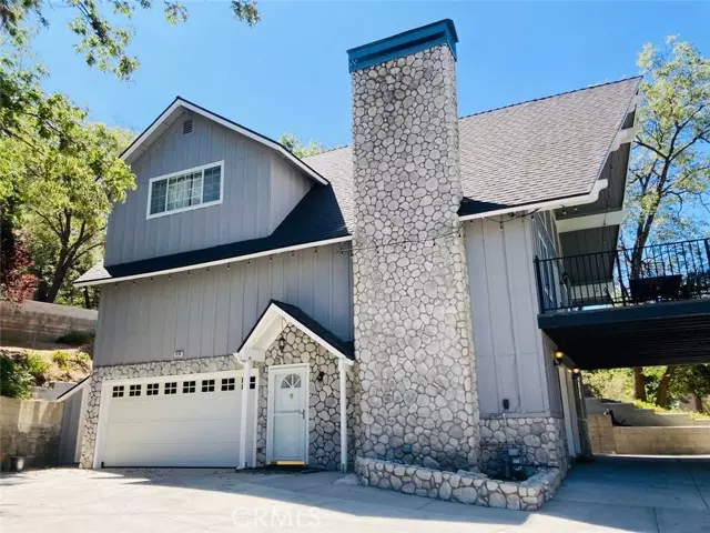 1050 Carousel Road, Lake Arrowhead, CA 92352