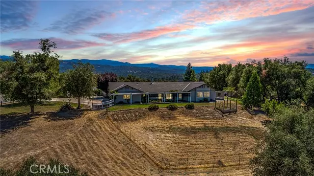 42016 Lone Olive Lane, Ahwahnee, CA 93601