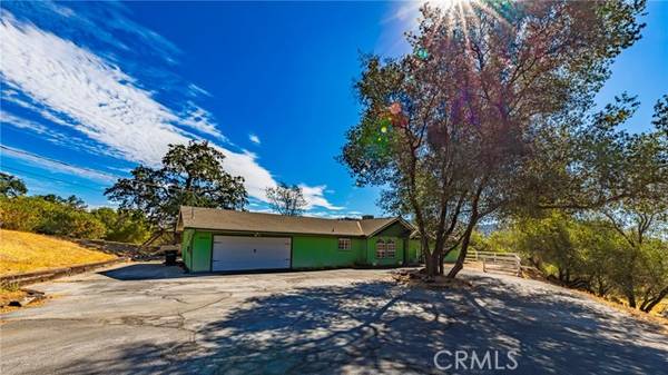 30535 Titan Drive, Coarsegold, CA 93614