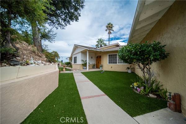 9528 Mina Rica, Tujunga, CA 91042