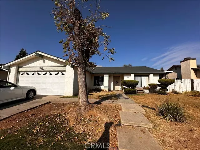 2428 5th Street, Sanger, CA 93657