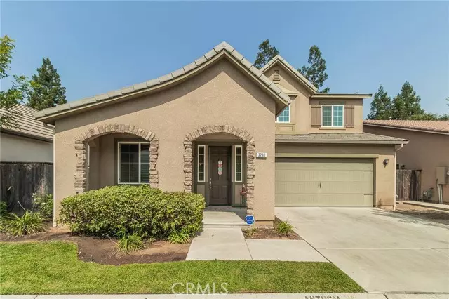 3230 West Anthem Drive, Fresno, CA 93711