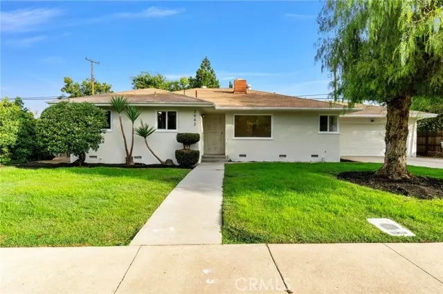 3943 Maywood North Drive, Fresno, CA 93703