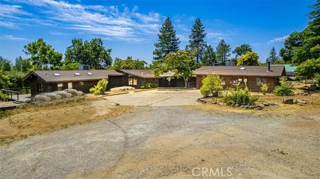 5153 Tip Top Road, Mariposa, CA 95338