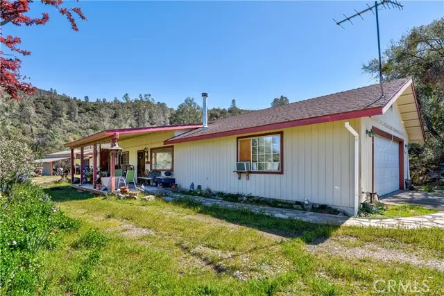 45464 Sno Flake Lane, Ahwahnee, CA 93601