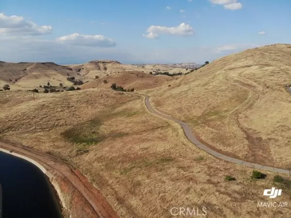 Clovis, CA 93619,5 Acre Lot Summit Crest Lane