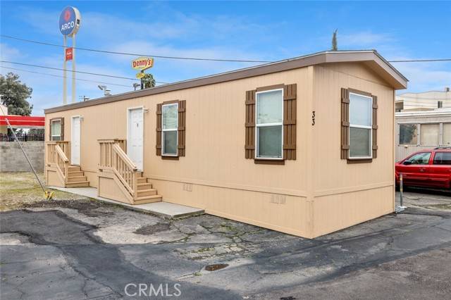 Fresno, CA 93728,1719 West Olive