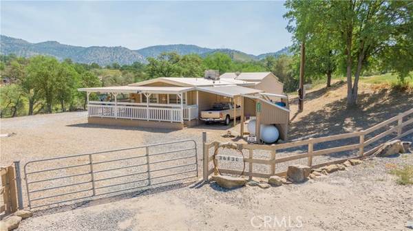 36830 Ripple Ln Road, Squaw Valley, CA 93675