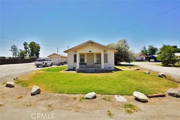 21173 South Valentine Avenue,  Riverdale,  CA 93656