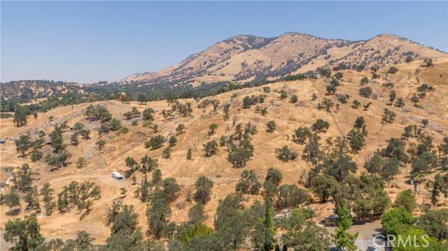 758 Marlar Lane, Squaw Valley, CA 93675