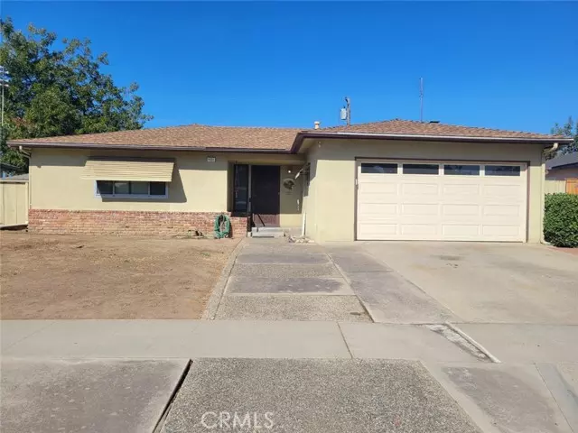 4631 North 7th Street, Fresno, CA 93726