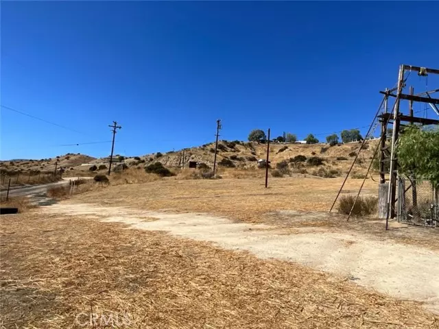 Aguanga, CA 92536,0 Oatman Lane