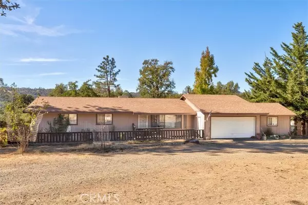 38210 Black Ranch Road, Oakhurst, CA 93644