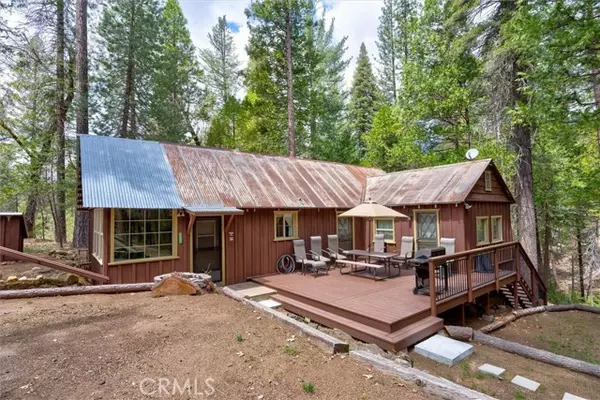 7915 Koon Hollar Road, Wawona, CA 95389