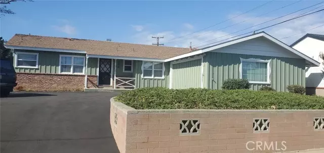 Oceanside, CA 92054,908 Vista Way