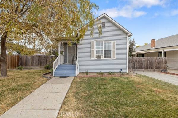 211 West Myrtle Street, Hanford, CA 93230