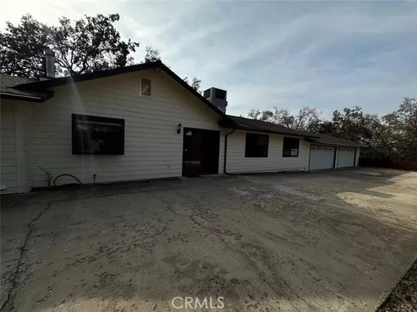 32162 Maranatha Drive,  North Fork,  CA 93643