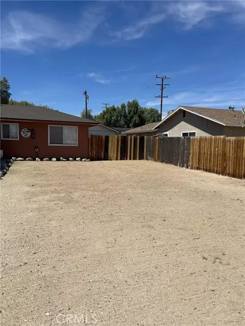 29 Palms, CA 92277,6414 East Court