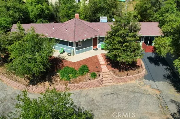 42369 Buckeye Road, Oakhurst, CA 93644