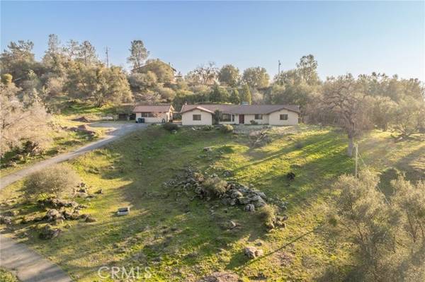 43330 Running Deer Court, Coarsegold, CA 93614