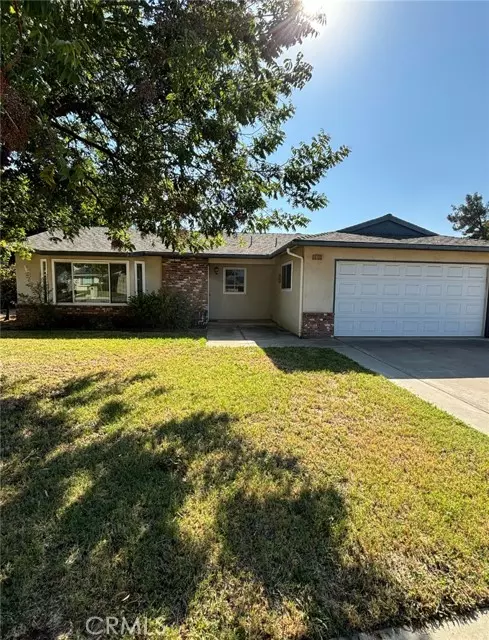 5133 West Willis Avenue, Fresno, CA 93722