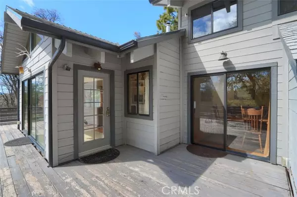Mariposa, CA 95338,6281 Pine Canyon Road