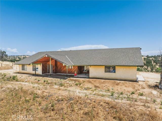 Raymond, CA 93653,26667 Road 407