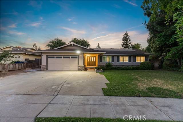 6330 North Wilson Avenue, Fresno, CA 93704