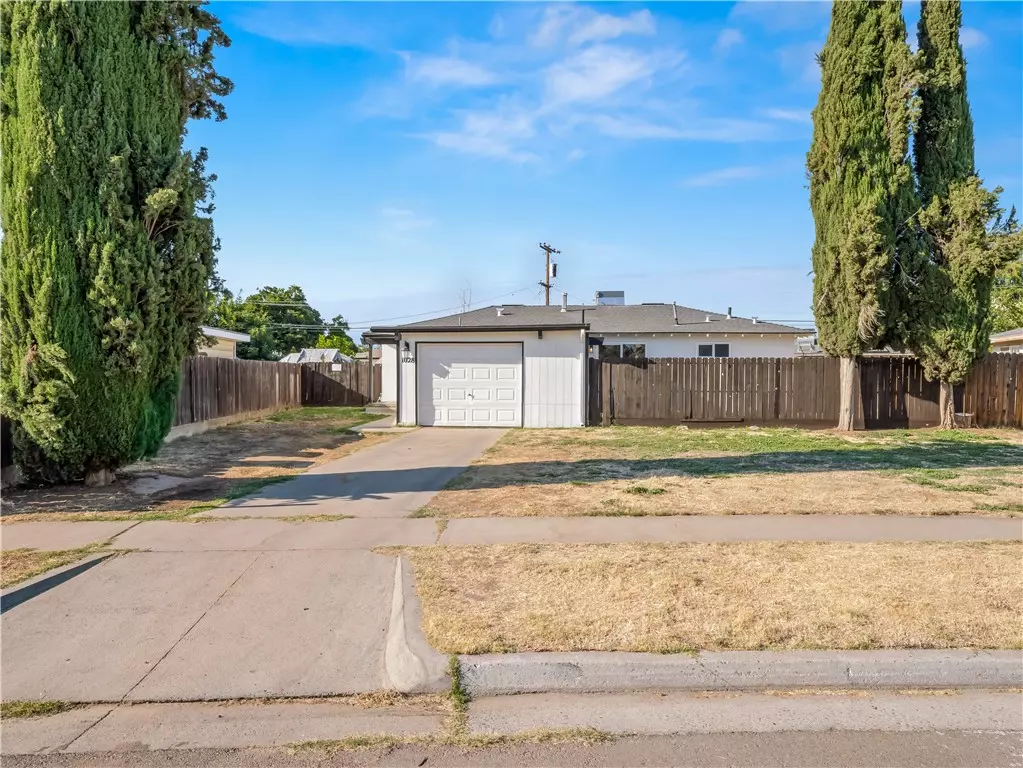 Fresno, CA 93705,1028 West Holland Avenue