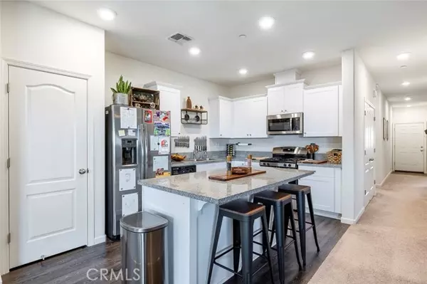 Coalinga, CA 93210,3044 Balboa Court