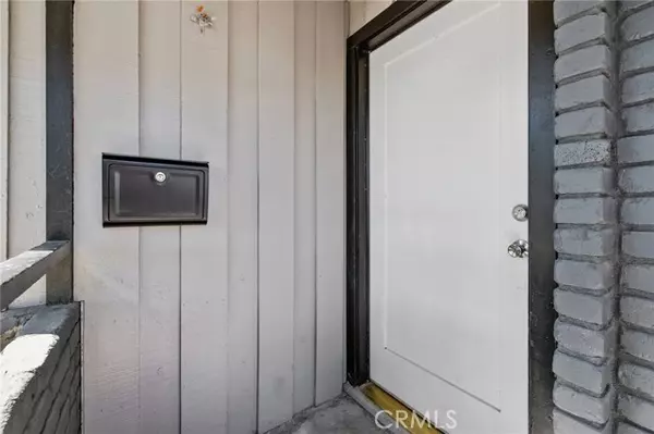 Visalia, CA 93277,2424 West Fairview Court