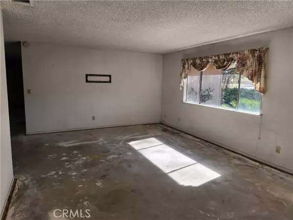 Coarsegold, CA 93614,47651 Klamath