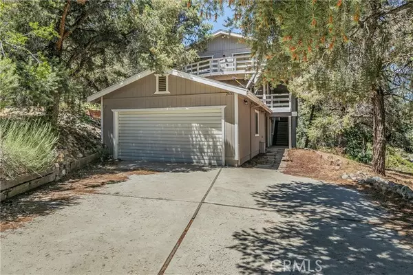 2405 Yellowstone Court, Pine Mountain Club, CA 93225