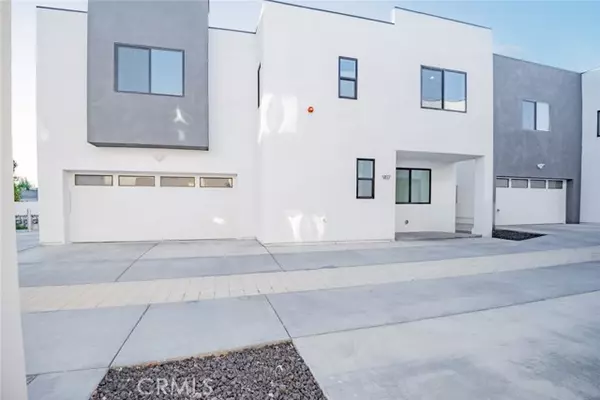 9117 North Nilo Lane,  Panorama City,  CA 91402