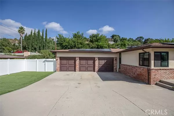 Sunland, CA 91040,7925 Ellenbogen Street