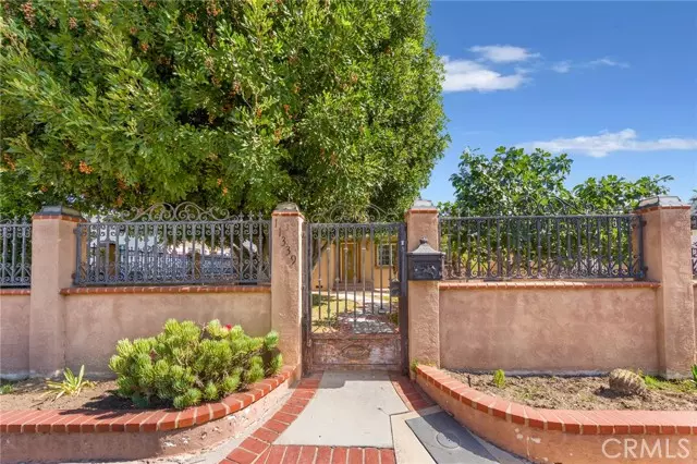 North Hollywood, CA 91606,11339 Delano Street