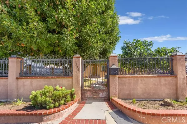 11339 Delano Street, North Hollywood, CA 91606