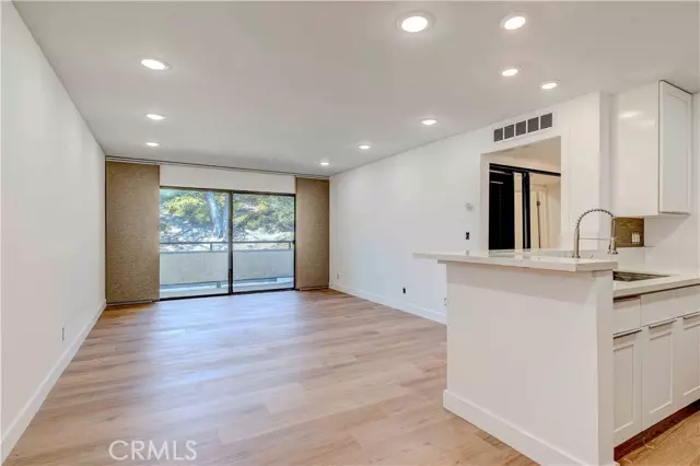 4260 Via Arbolada, Los Angeles, CA 90042