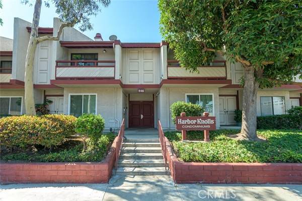 946 West 220th Street, Torrance, CA 90502