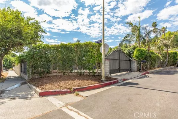 Granada Hills, CA 91344,17400 Fairland Court