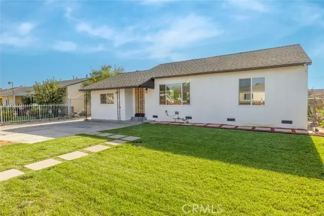 8881 Morehart Avenue, Sun Valley, CA 91352