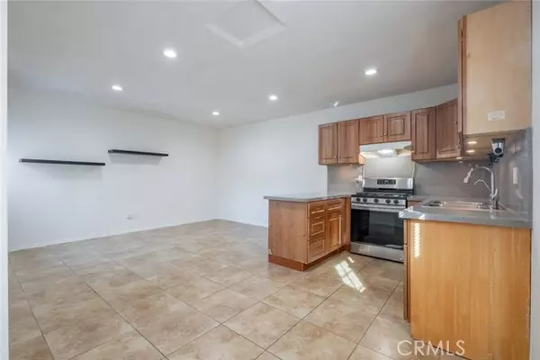 Tujunga, CA 91042,10407 Mcclemont Avenue