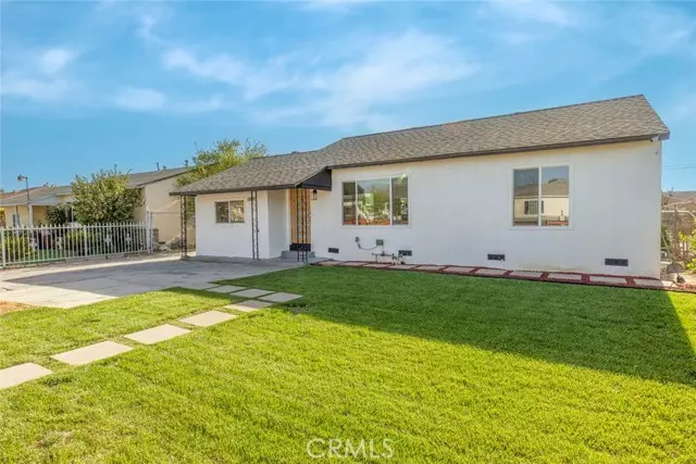 Sun Valley, CA 91352,8881 Morehart Avenue