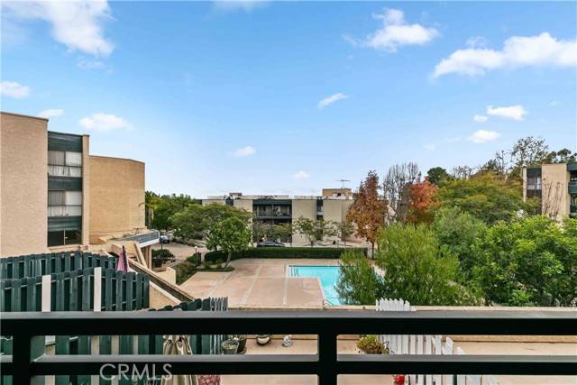 Monterey Hills, CA 90042,4499 Via Marisol