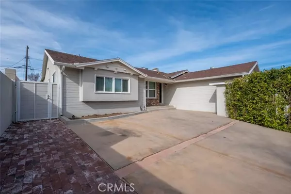 Granada Hills, CA 91344,10401 Ruffner Avenue