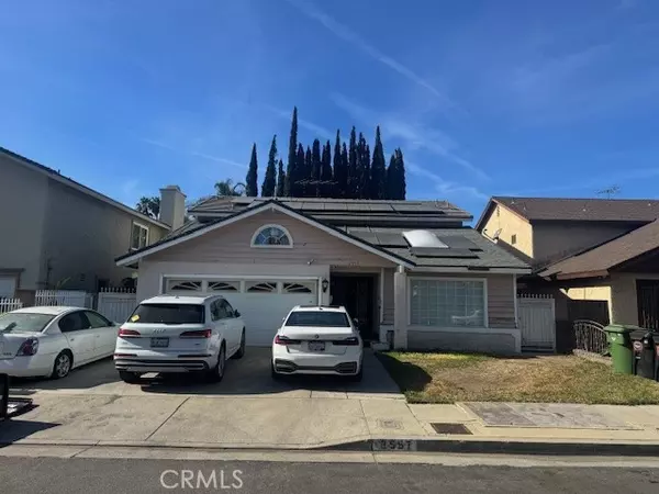 8557 Norwich Avenue, North Hills, CA 91343