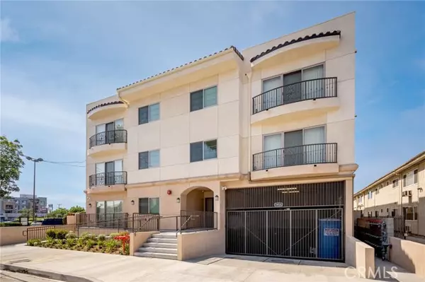 14526 Hartland Street, Van Nuys, CA 91405