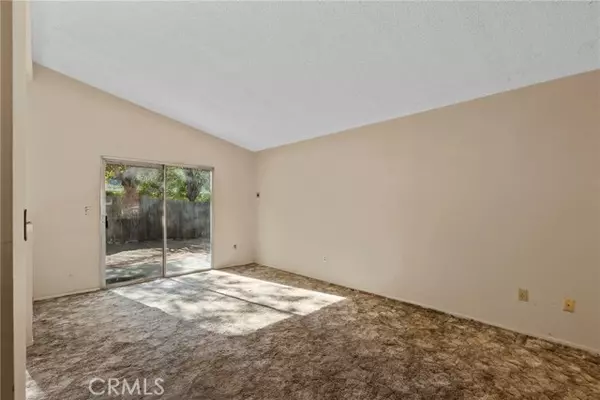 Tujunga, CA 91042,7526 Thousand Oaks Drive